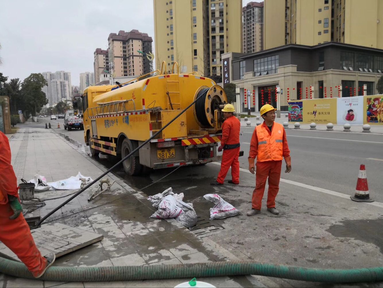 东英镇排污管道清淤-管道清洗