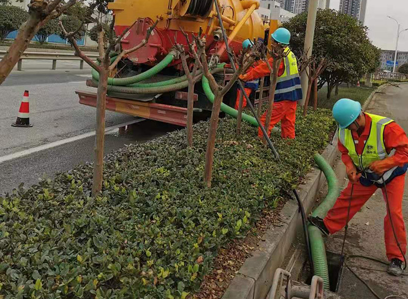 东英镇市政管道清淤
